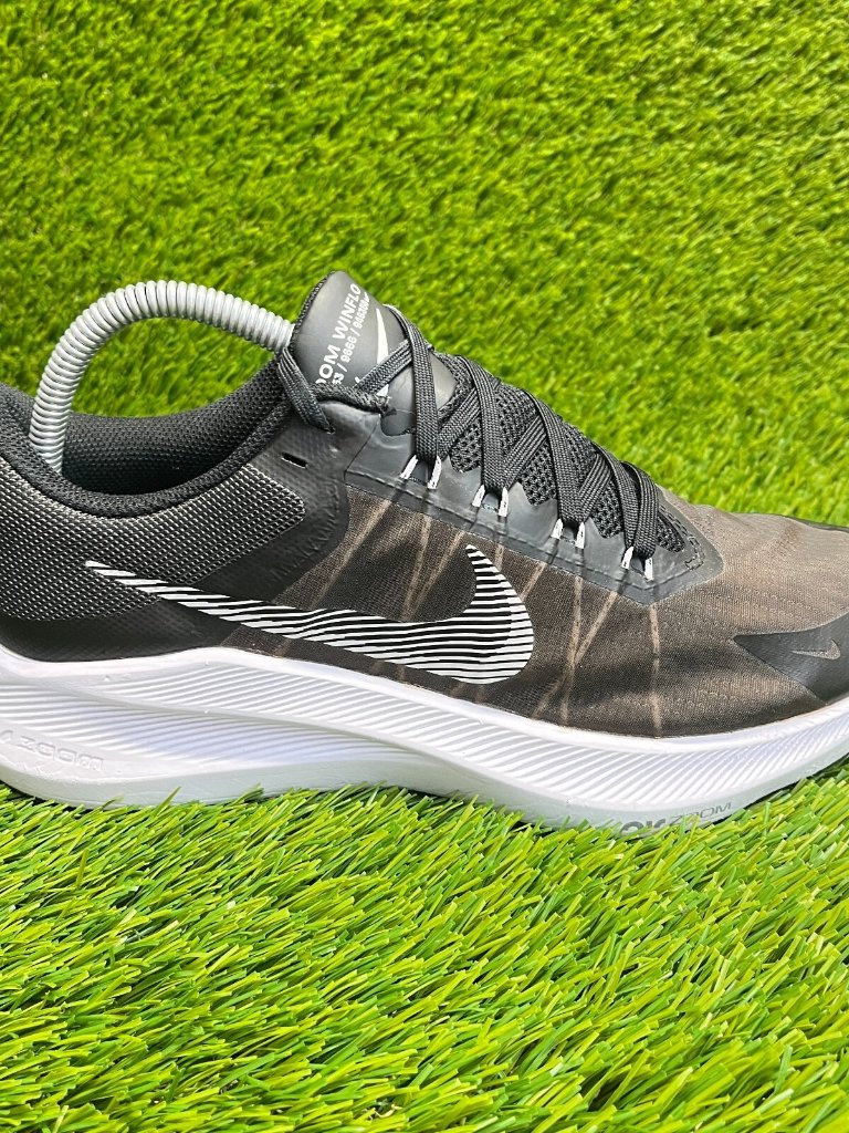 Nike Air Zoom Winflo 8 Womens Size 9.5 Black Walking Running Shoes Sneakers